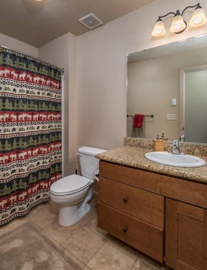2 Bedroom Upstairs Condo With Ac In Victor, Id Eksteriør billede